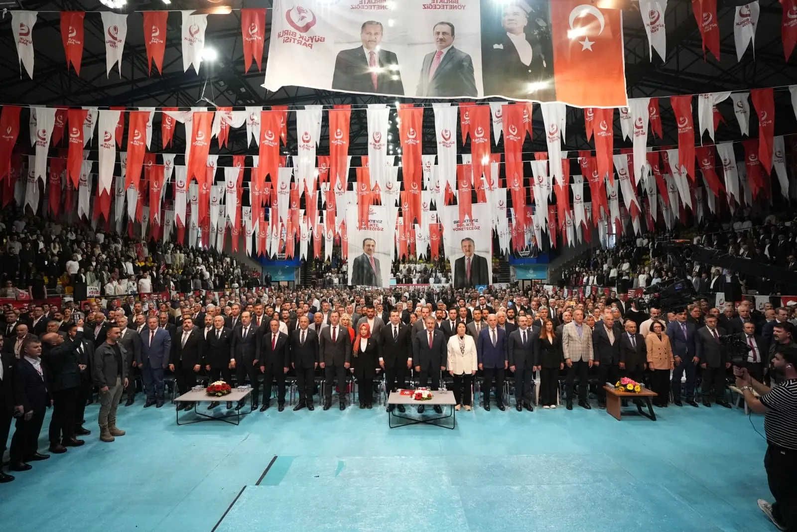 Büyük Birlik Partisi Ataşehir İlçe Teşkilatı’ndan İstanbul İl Kurultayı’na Güçlü Katılım