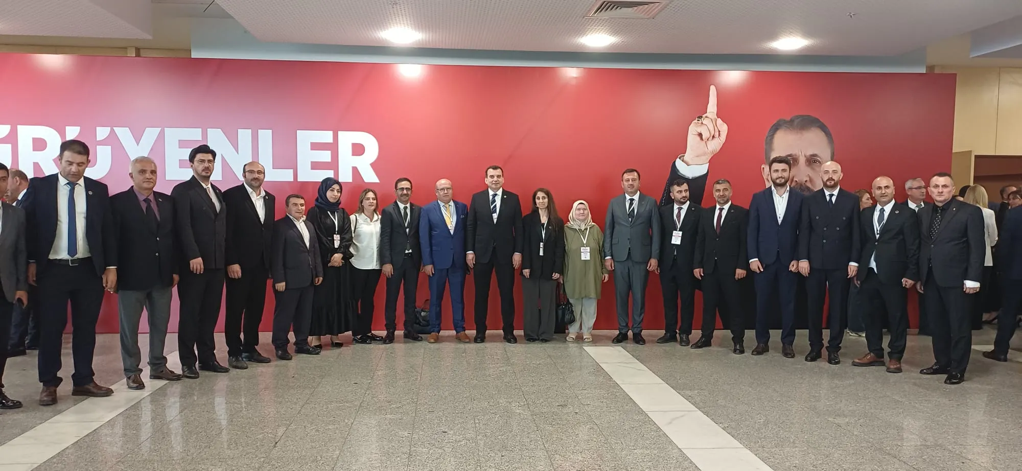Büyük Birlik Partisi 13. Olağan Büyük Kurultayı'na İstanbul İl Başkanlığı Damga Vurdu