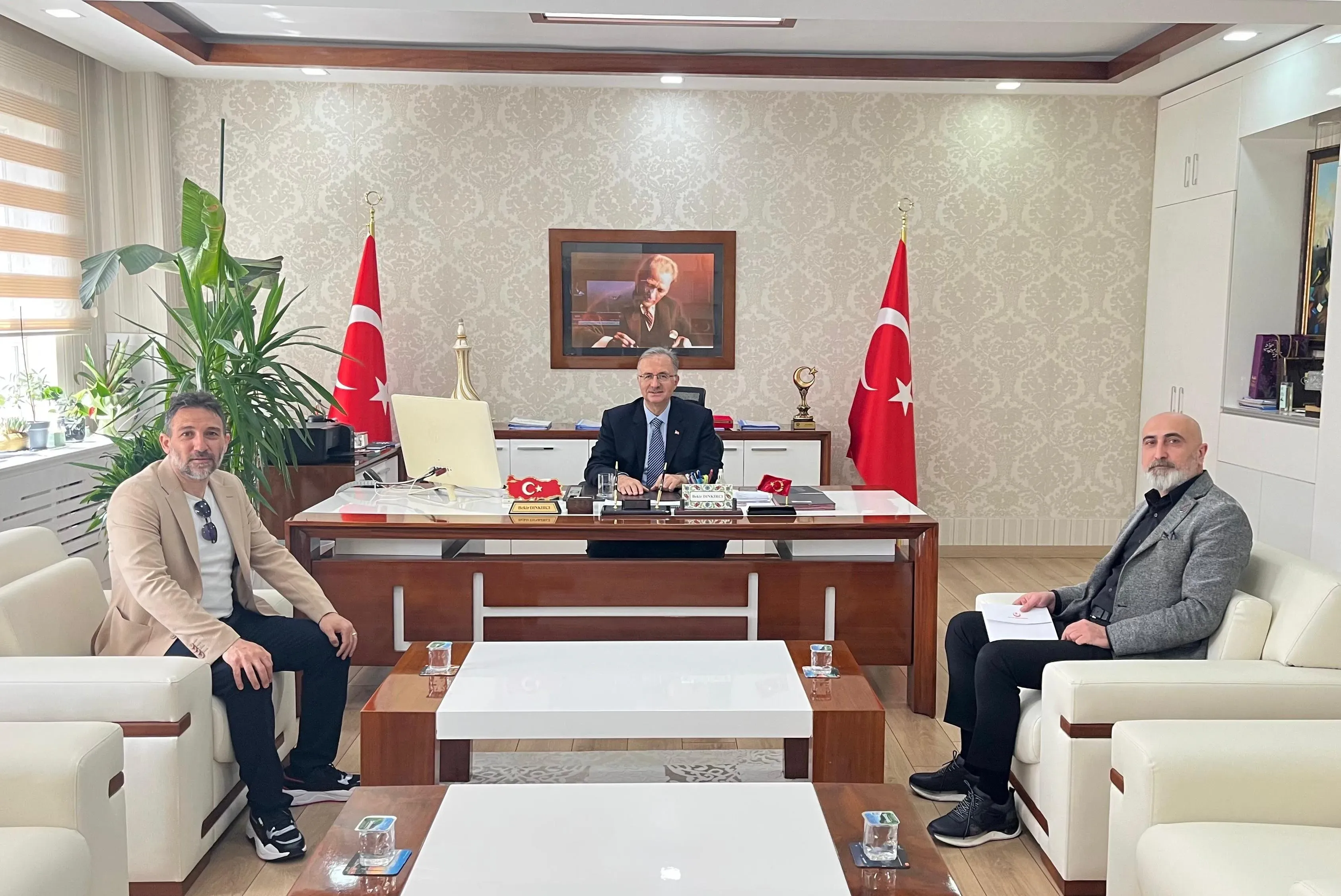 Ataşehir Kaymakamımız Sayın Bekir DINKIRCI İstanbul Vali Yardımcısı olarak atanmıştır.