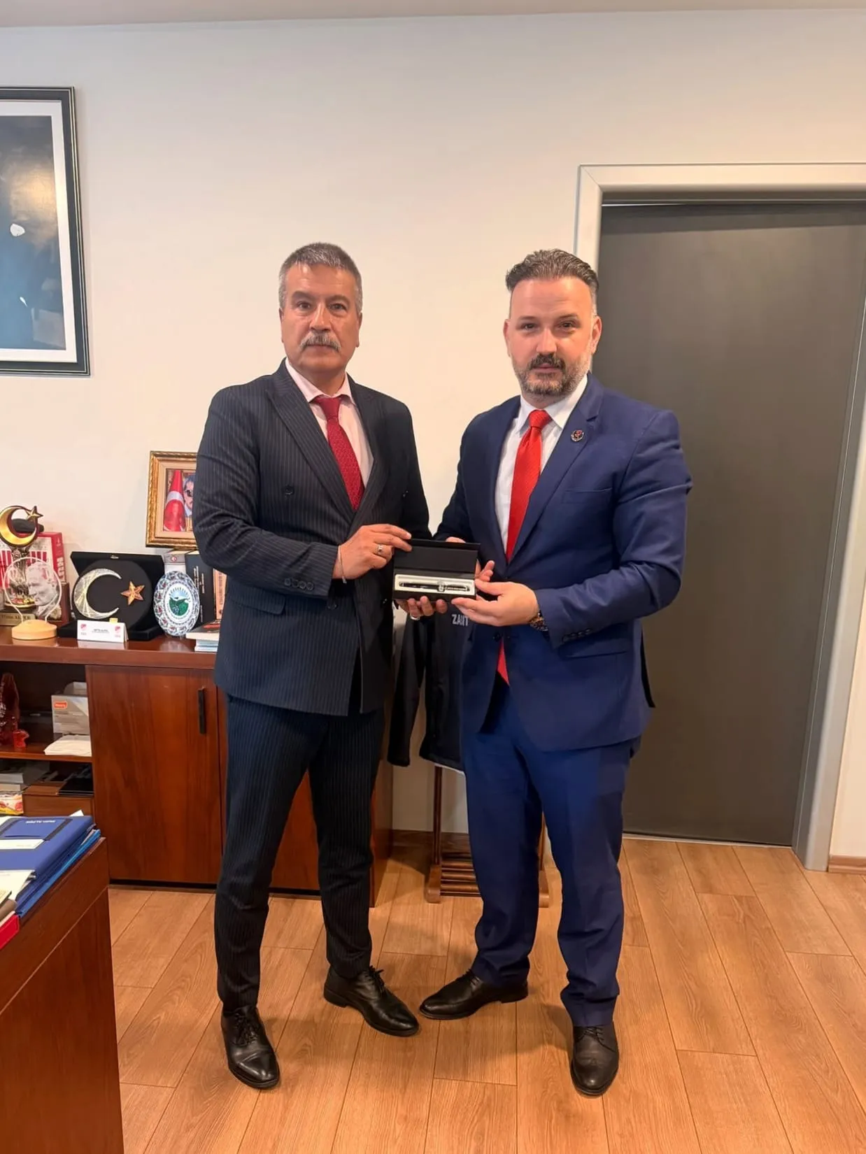 Büyük Birlik Partisi İstanbul İl Başkanlığı Heyetinden İstanbul Zabıta Daire Müdürü Metin Alper’e Ziyaret