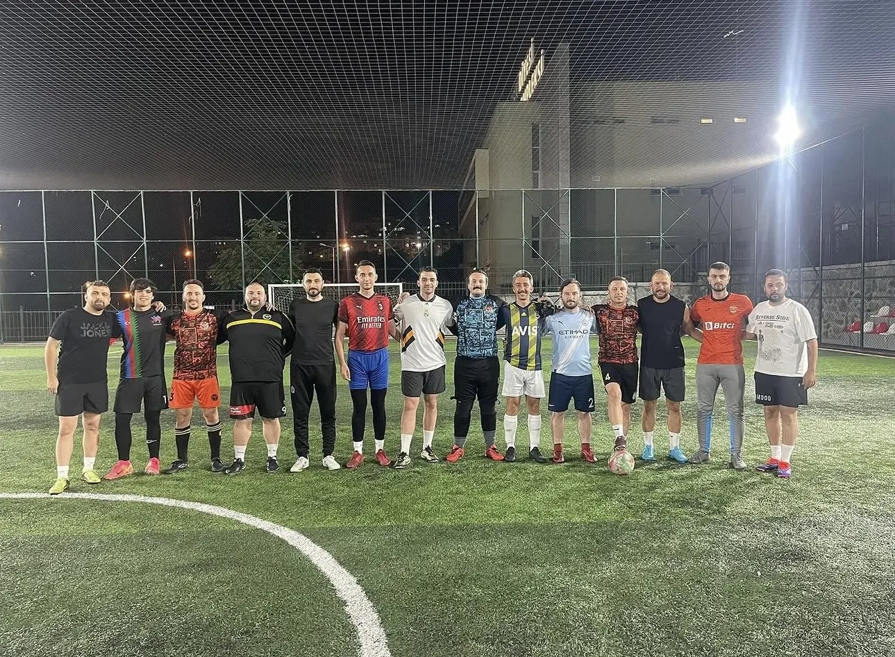 Büyük Birlik Partisi Gaziosmanpaşa İlçe Teşkilatı’ndan Birlik ve Beraberliği Güçlendiren Halı Saha Organizasyonu