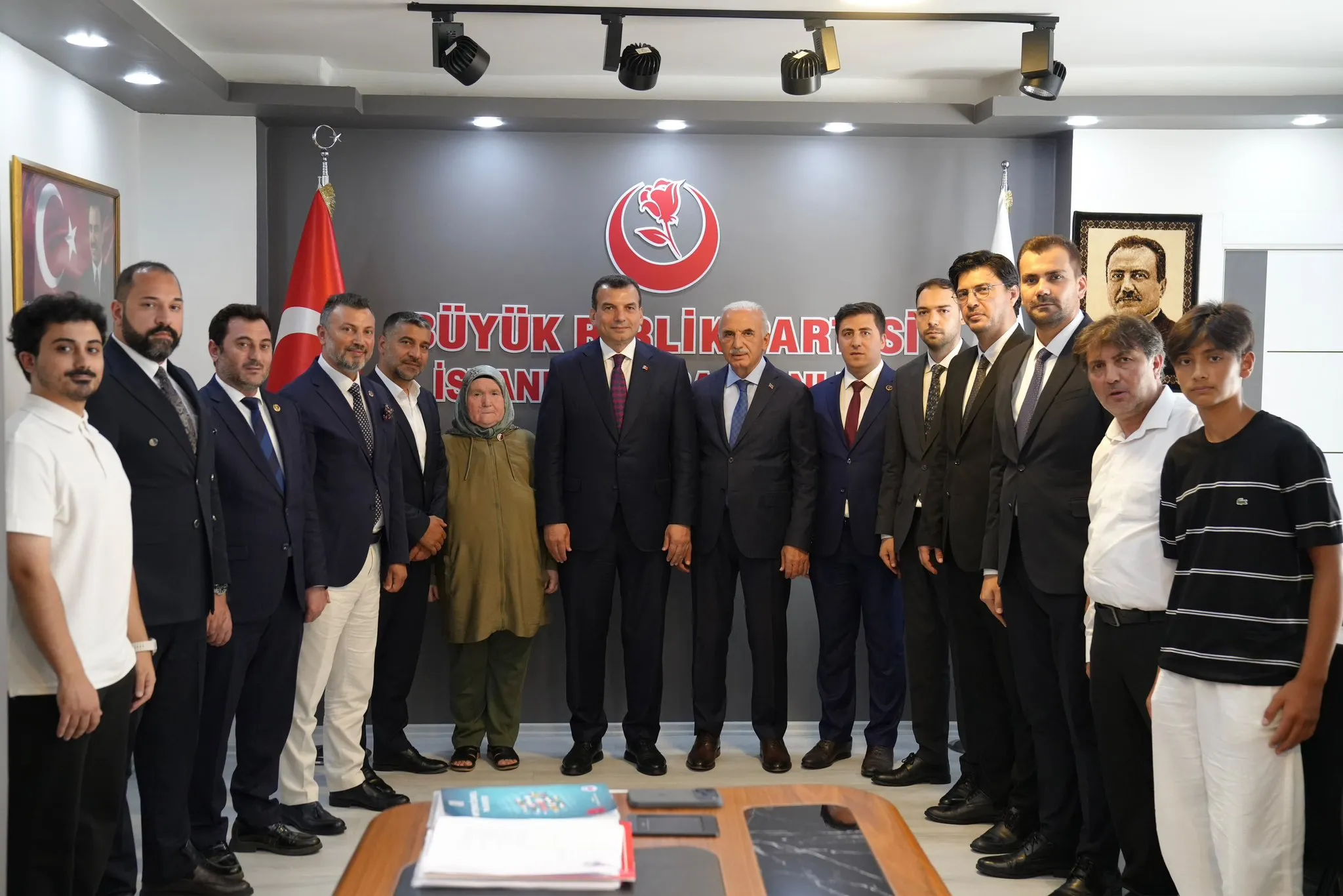 Ümraniye Belediye Başkanı İsmet Yıldırım’dan Büyük Birlik Partisi İstanbul İl Başkanlığı’na Ziyaret