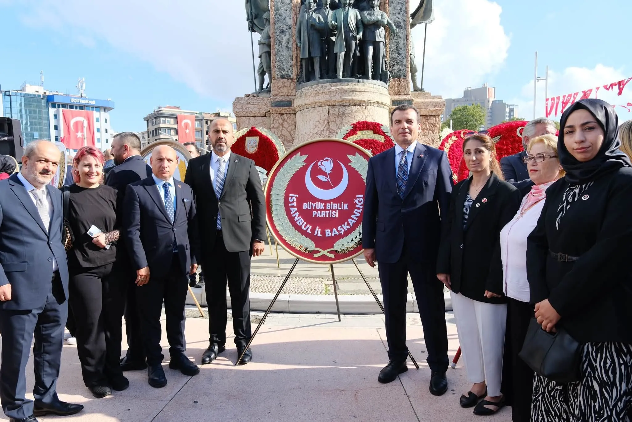 İstanbul İl Başkanlığı’ndan 30 Ağustos Zafer Bayramı Programlarına Katılım