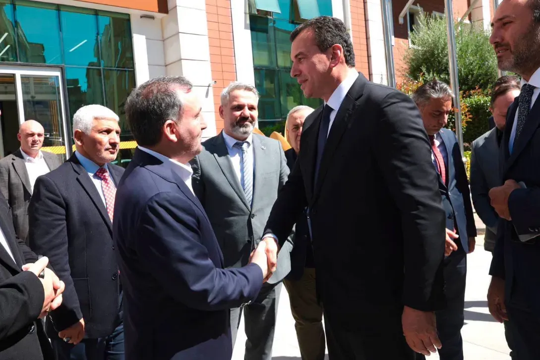 BBP İstanbul İl Başkanlığı’ndan Sultanbeyli Belediye Başkanı Ali Tombaş’a Ziyaret