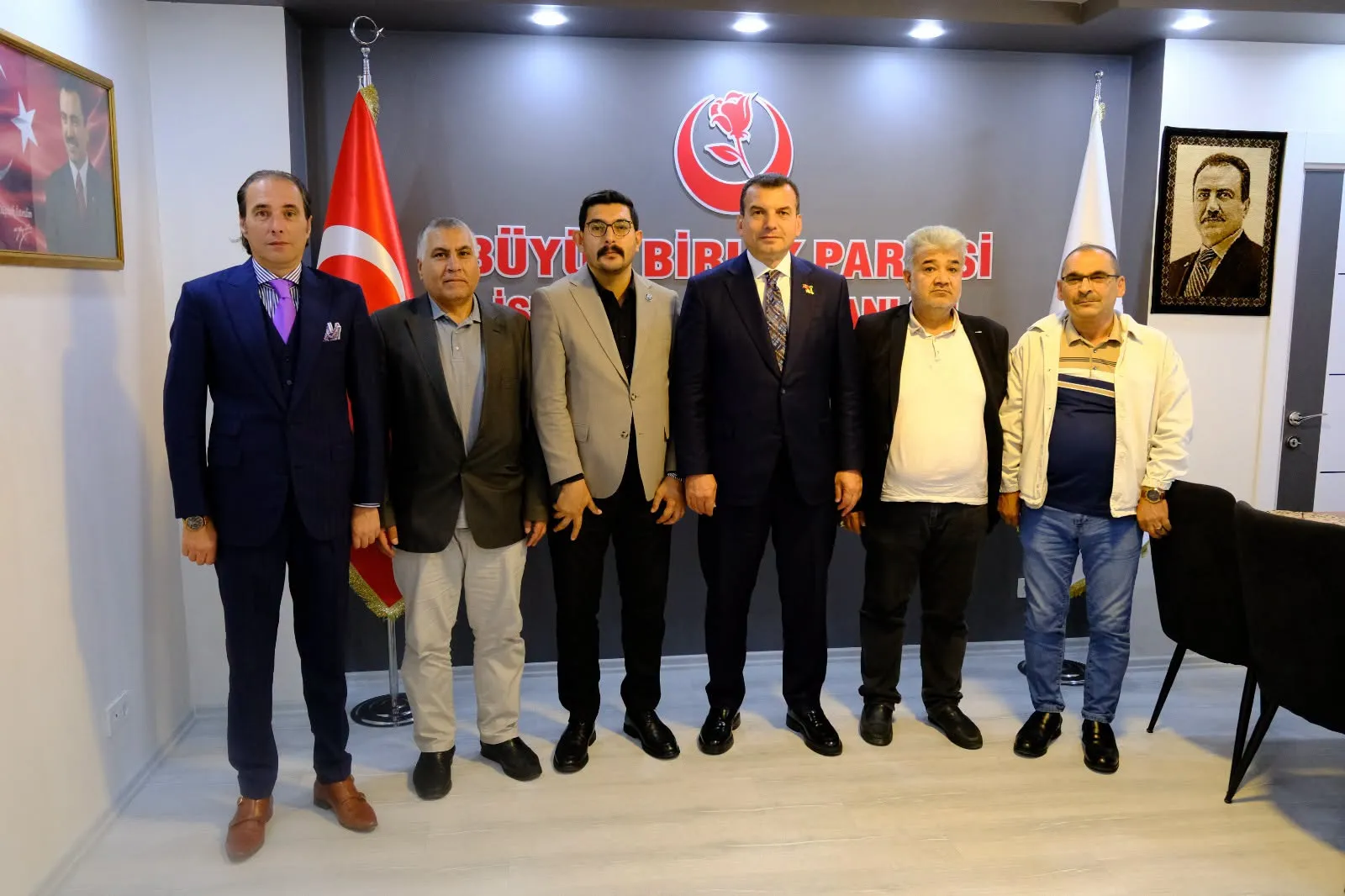 Suriye Türkmen Dernekler Federasyonu Başkanı ve beraberindeki heyeti İl Başkanlığımızda ağırladı.